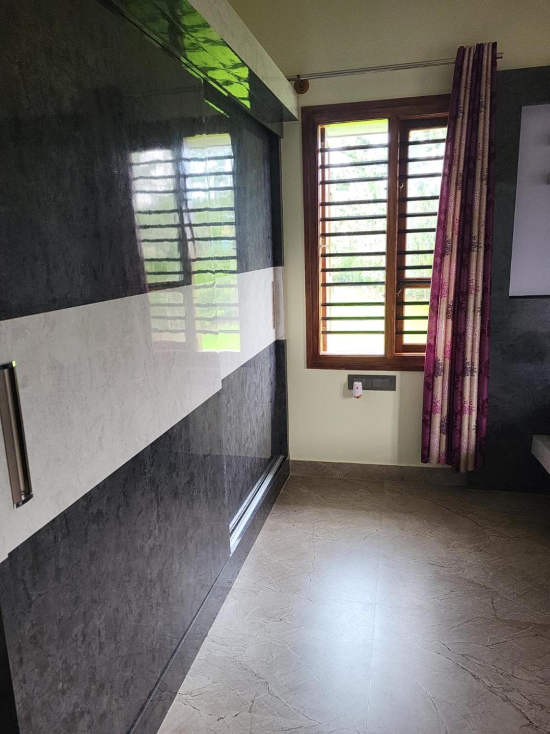 The Grassland Homestay Chikmagalūr Buitenkant foto