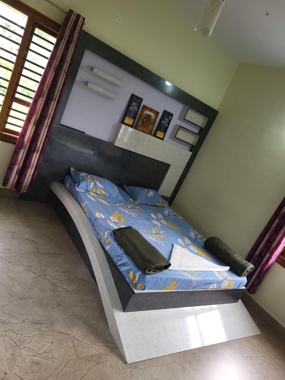 The Grassland Homestay Chikmagalūr Buitenkant foto